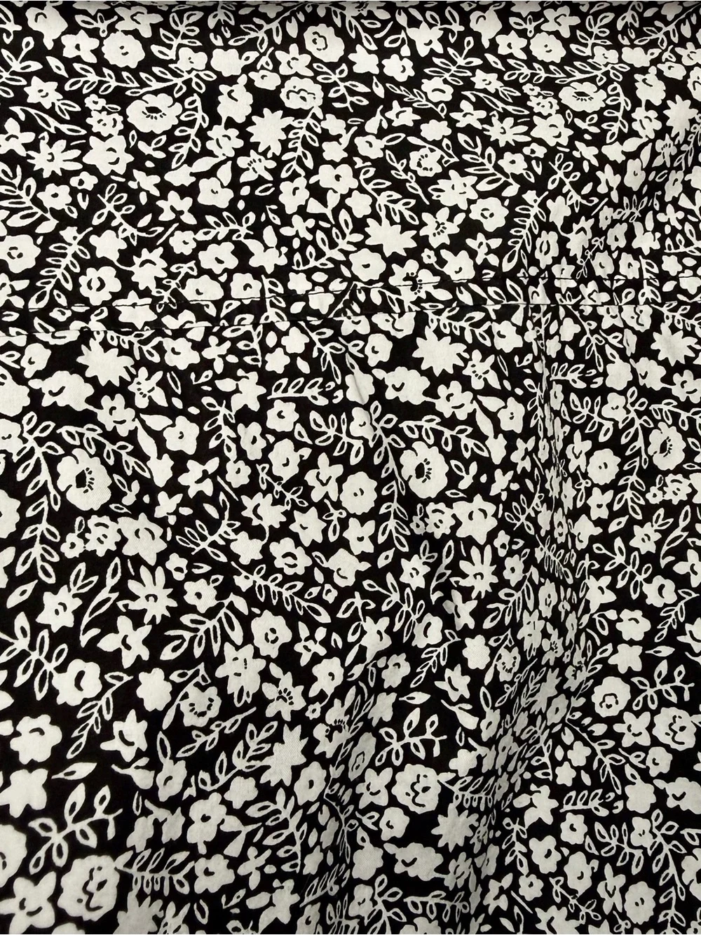 J.Crew Black White Ditsy Floral Button Down Shirt Medium